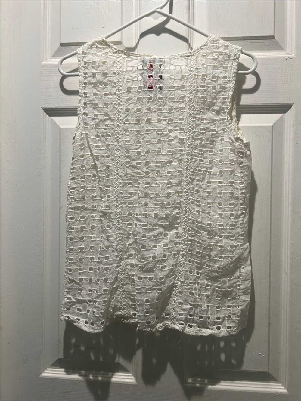 Johnny Was Ivory  Lace Sleeveless Blouse - Picture 5 of 6